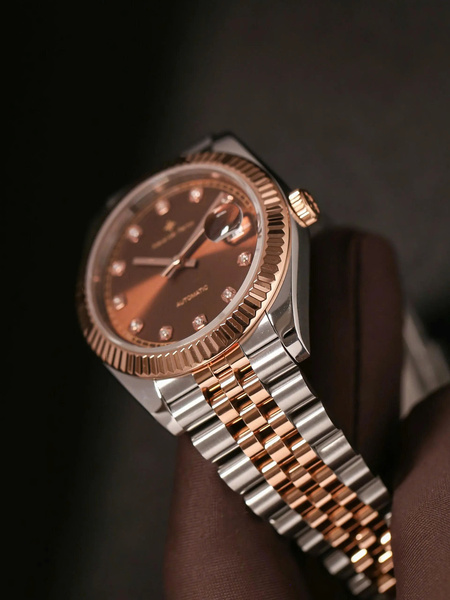 Alexander Ferros 8132D/08