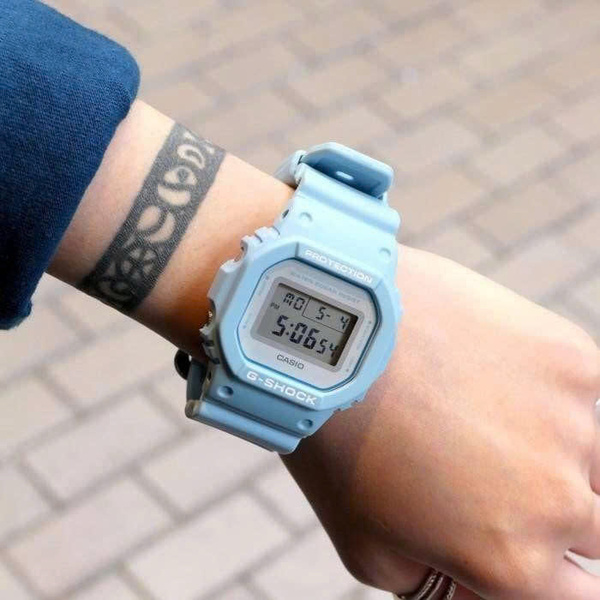 G-SHOCK DW-5600SC-2