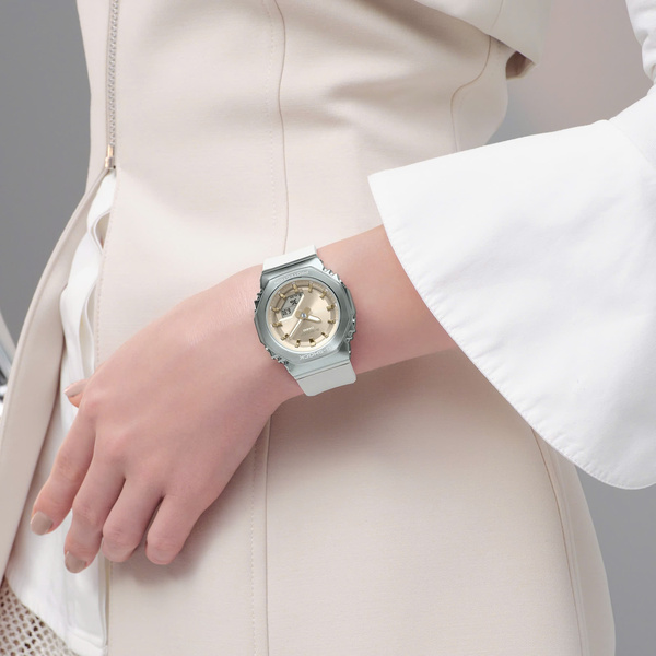 CASIO G-SHOCK GM-S2110-7A9DR