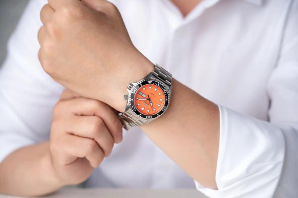 Đồng Hồ Nam Chính Hãng ORIENT Sports FEM6500AM9