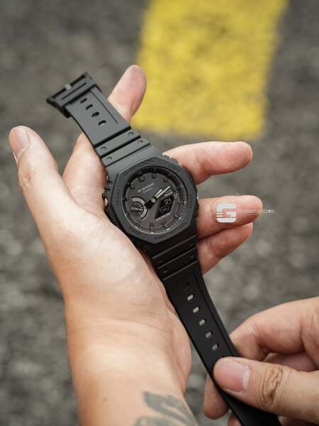 G-SHOCK GA-B2100-1A1