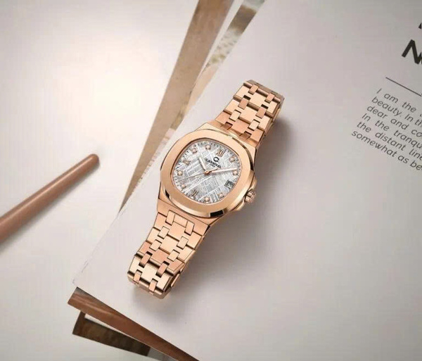 Đồng hồ  CARNIVAL 8160L-VH-TT