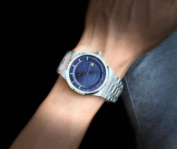 Đồng Hồ Nam I&W Carnival IW612G-8