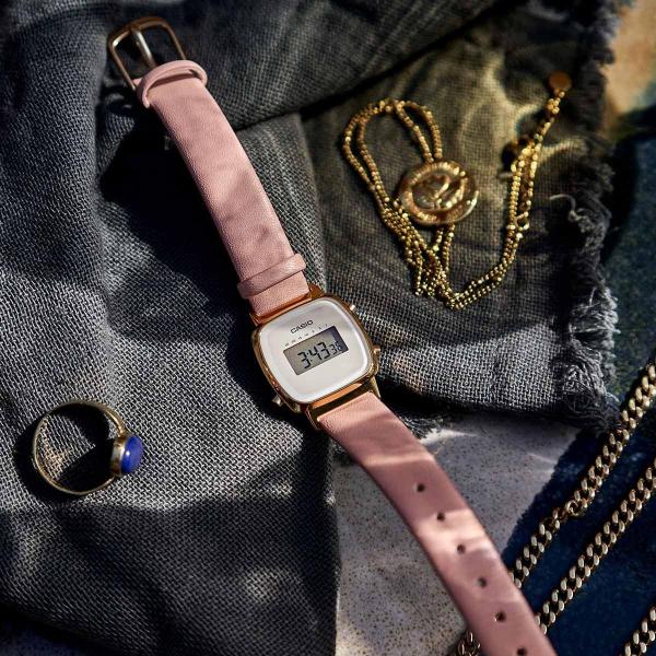 CASIO LA670WEFL-4A2EF