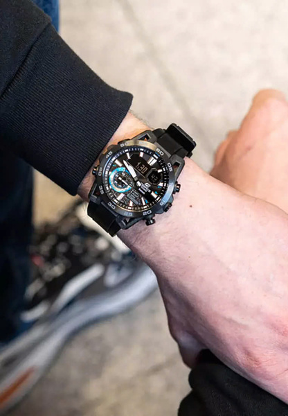 CASIO EDIFICE ECB-40PB-1A