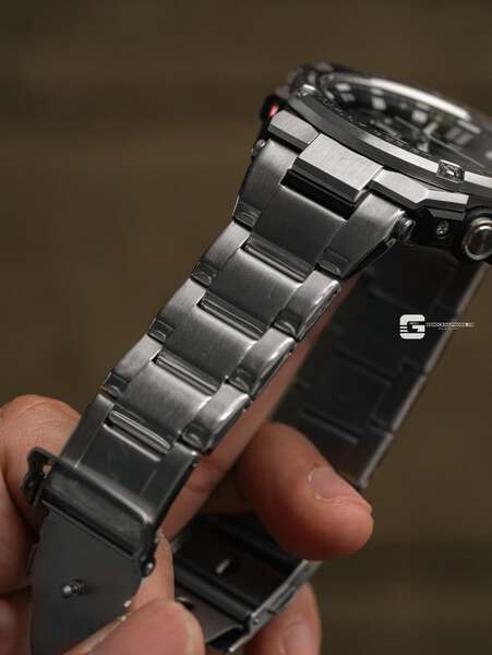 G-SHOCK GST-B100D-1A