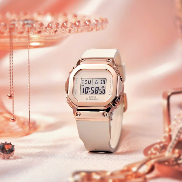 Đồng Hồ Nữ Chính Hãng CASIO G-SHOCK GM-S5600UPG-4