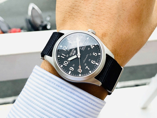 Đồng Hồ Nam Chính Hãng SEIKO 5 Sports SRPG37K1