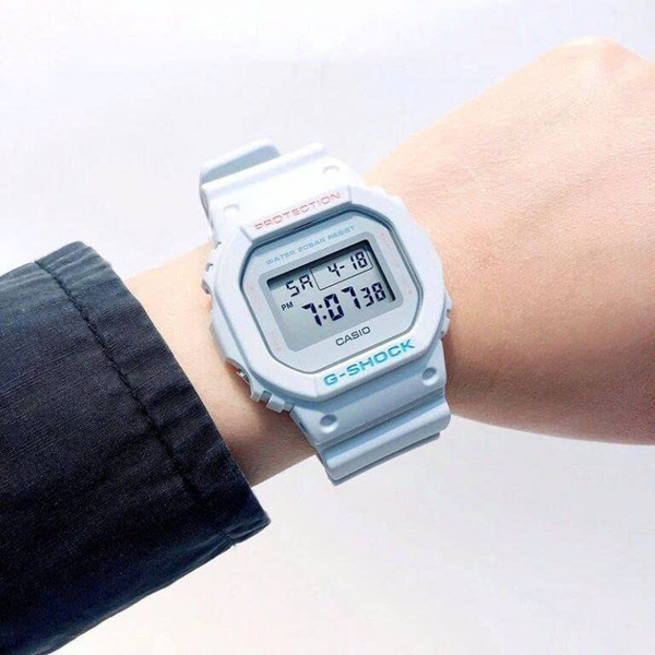 G-SHOCK DW-5600SC-2