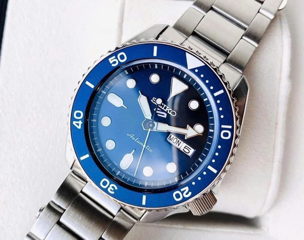 Đồng Hồ Nam Chính Hãng SEIKO 5 Sports SRPD51K1
