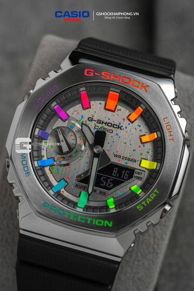 G-SHOCK GM-2100 - HYPER COLOR RAINBOW ART