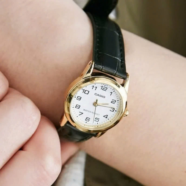 CASIO LTP-V001GL-7BUDF