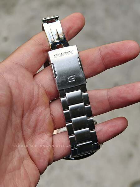 GS-000252 ( Casio Edifice EQW-M600D-1A )