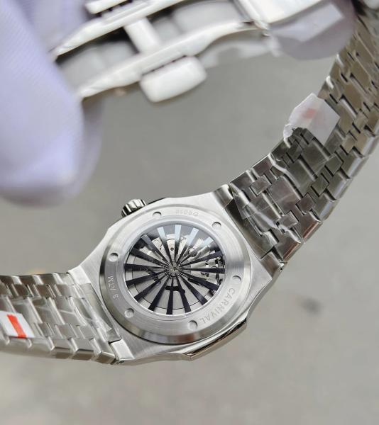 Carnival - Nam Nautilus Automatic 8108G-VT-X 
