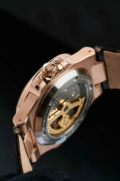 Alexander Ferros 6111R-05