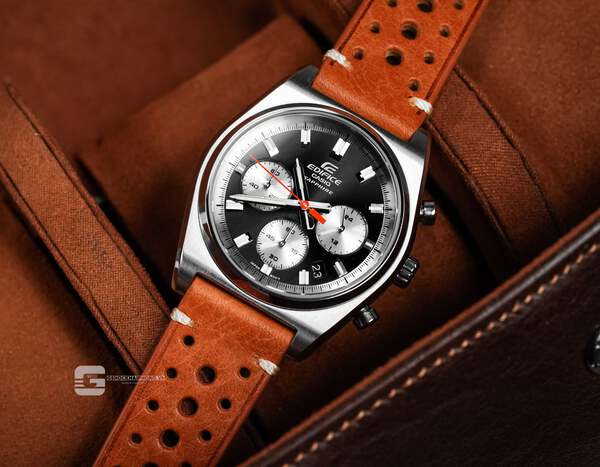 CASIO EDIFICE EFB-730D-1A ( lên dây da đục lỗ ) 