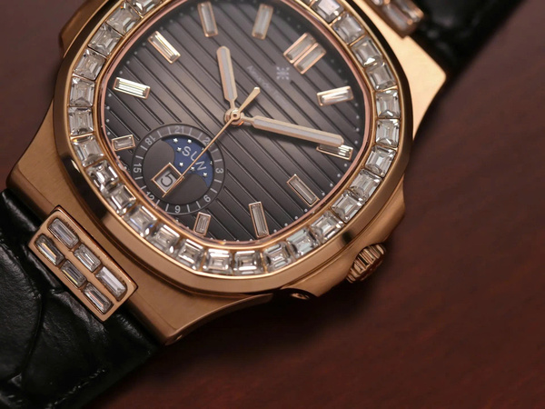 Alexander Ferros 6111R-01