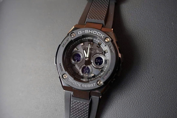 G-SHOCK GST-S300G-1A1