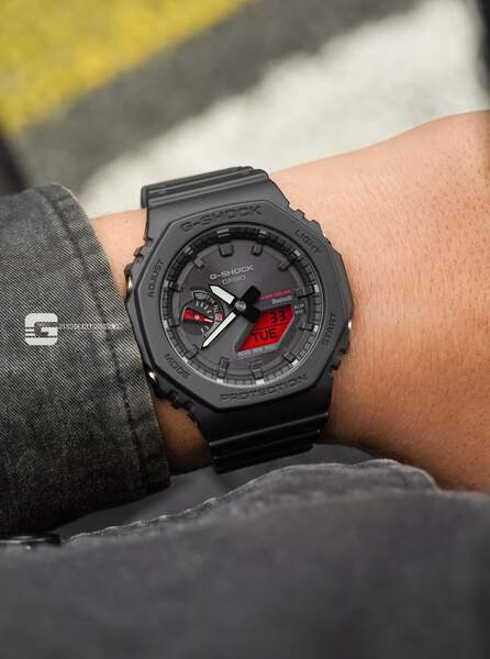 CASIO G-SHOCK GA-B2100BBR-1A