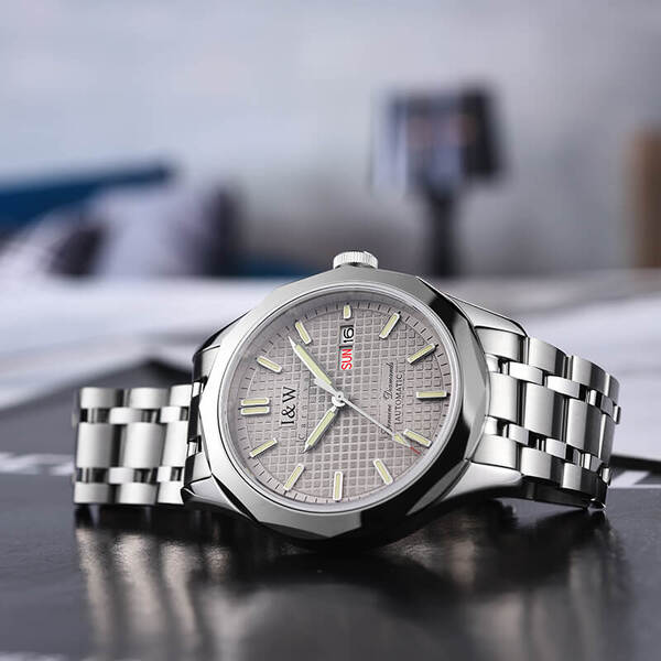 Đồng Hồ Nam I&W Carnival IW563G-2