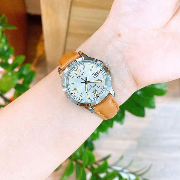 CASIO LTP-V004L-7BUDF