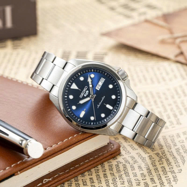 Đồng Hồ Nam Chính Hãng SEIKO 5 Sports SRPE53K1