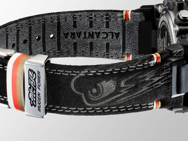 CASIO EDIFICE ECB-40MU-1A