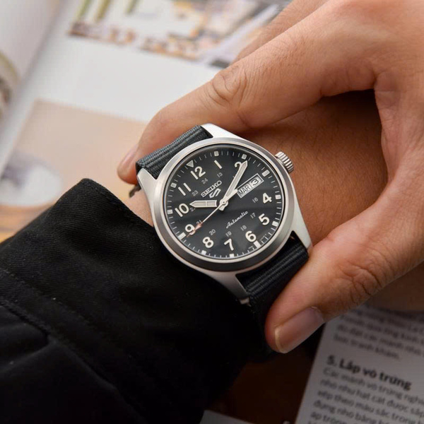 Đồng Hồ Nam Chính Hãng SEIKO 5 Sports SRPG31K1