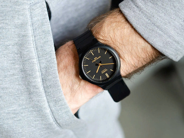 Đồng Hồ Casio MW-240-1E2