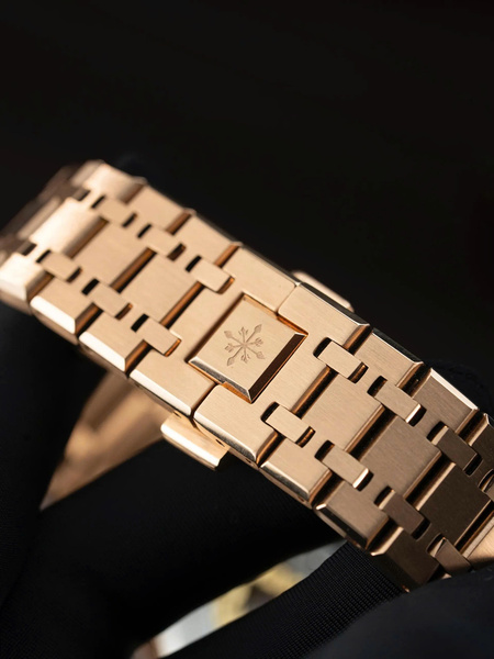 Alexander Ferros 6122R/08