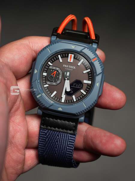 CASIO PRO TREK PRJ-B001B-2D