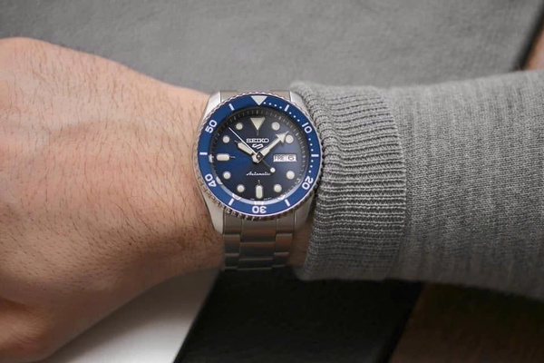 Đồng Hồ Nam Chính Hãng SEIKO 5 Sports SRPD51K1