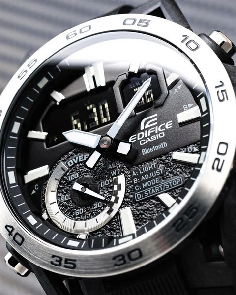 CASIO EDIFICE ECB-40P-1A