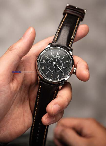 CARAVELLE BY BULOVA (LIKE NEW 99.9%)