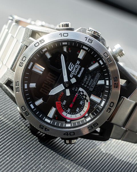 CASIO EDIFICE ECB-40D-1A