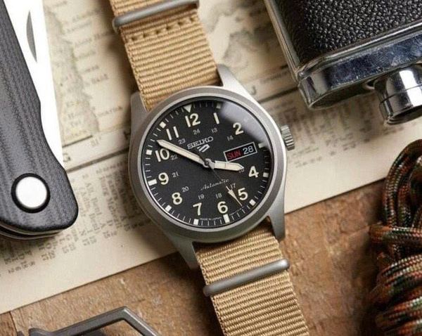 Đồng Hồ Nam Chính Hãng SEIKO 5 Sports SRPG35K1