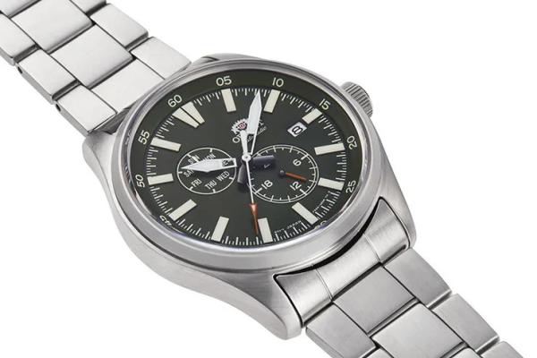 Đồng Hồ Nam Chính Hãng ORIENT Sports RA-AK0402E10B