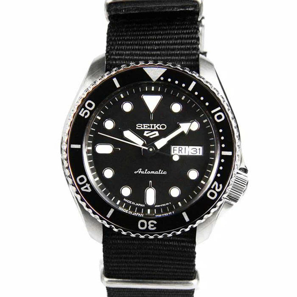Đồng Hồ Nam Chính Hãng SEIKO 5 Sports SBSA021J