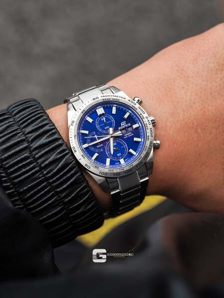 CASIO EDIFICE EFR-574D-2AV