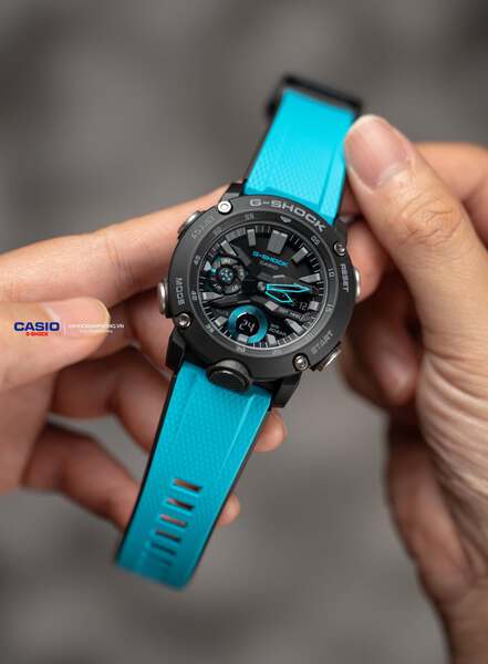 G-SHOCK  GA-2000-1A2