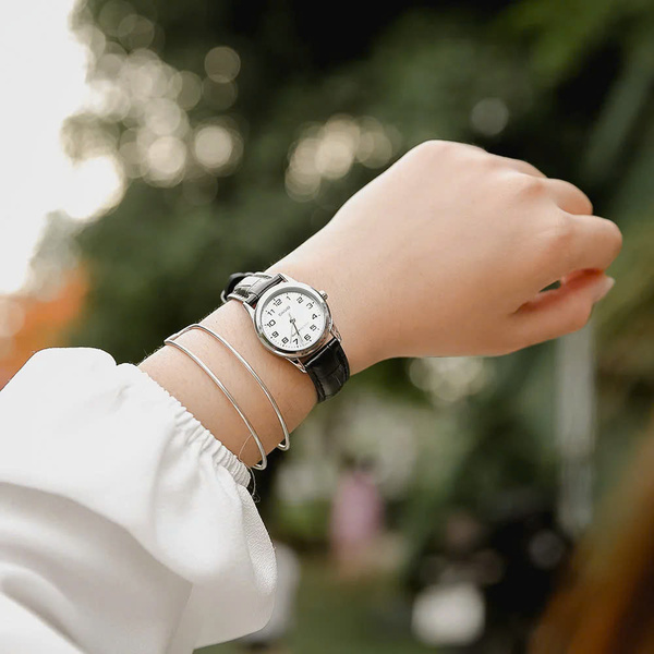 CASIO LTP-V001L-7BUDF