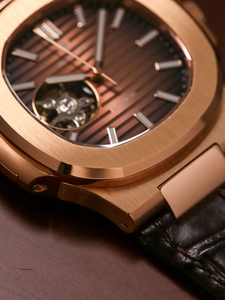 Alexander Ferros 6102R-08