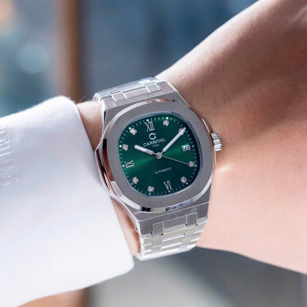 Đồng hồ Carnival 8160G-VT-XL