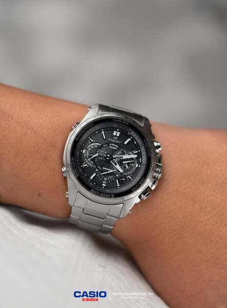 CASIO EDIFICE EQW-M710 