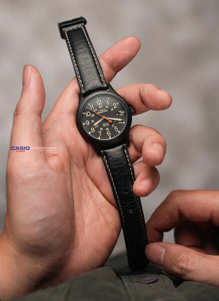 TIMEX EXPEDITION SCOUT TW4B019009J (USED 97%)
