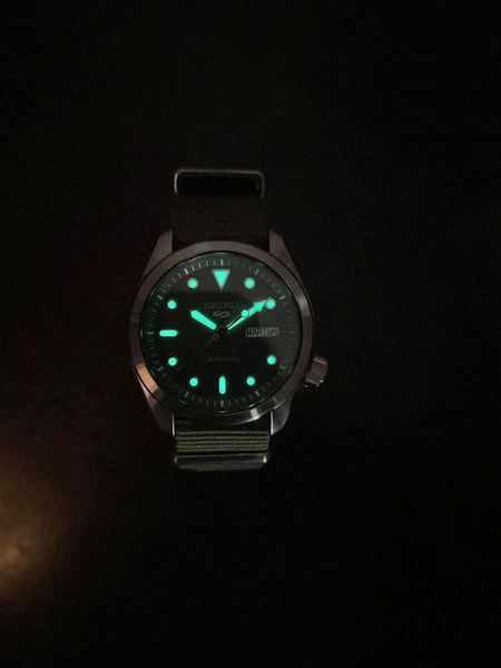 Đồng Hồ Nam Chính Hãng SEIKO 5 Sports SRPE65K1