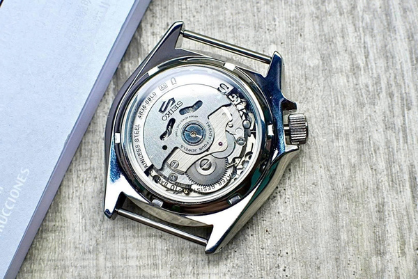 Đồng Hồ Nam Chính Hãng SEIKO 5 Sports SRPE65K1