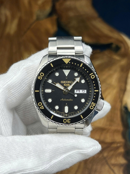 Đồng Hồ Nam Chính Hãng SEIKO 5 Sports SBSA007J