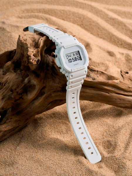 CASIO G-SHOCK DW-5600WW-7D