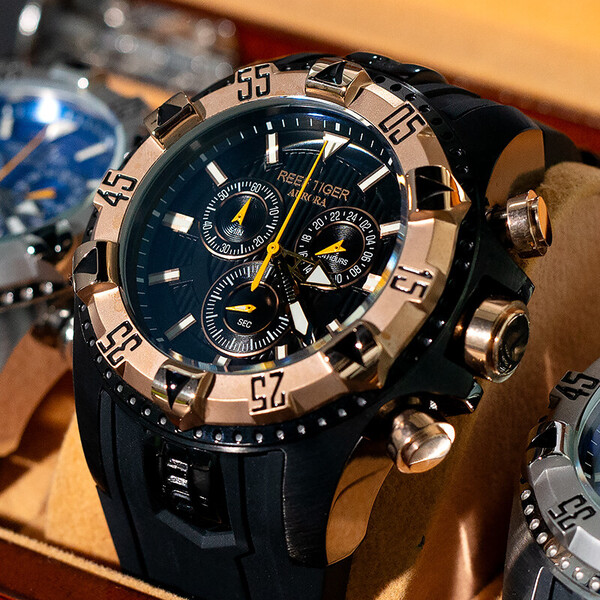 Đồng hồ nam Reef Tiger Aurora Chronograph RGA303-2